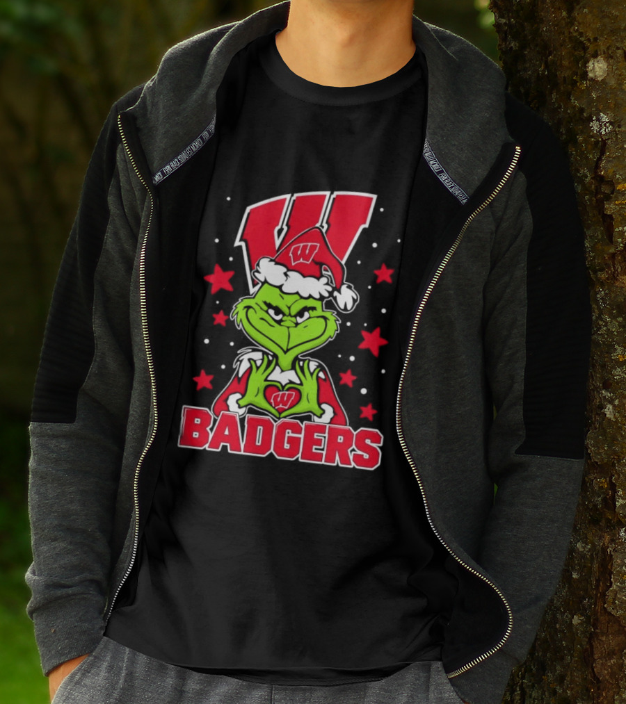 Grinch Wearing Wisconsin Badgers Hat Christmas Sports Fan T-Shirt