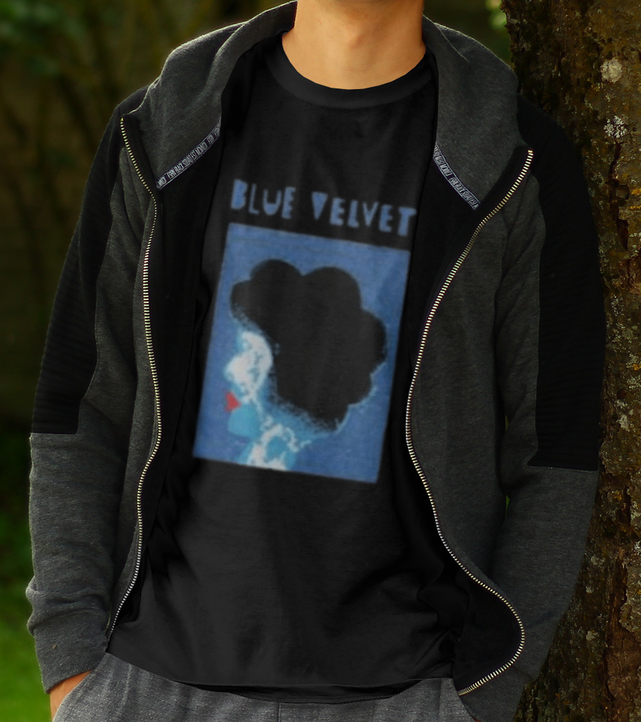 Blue Velvet Afro Silhouette Red Lips T-Shirt