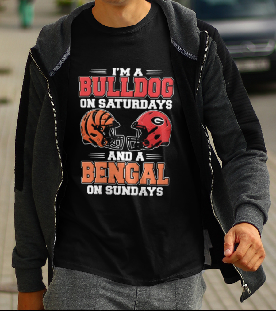I'm A Bulldog On Saturdays And A Bengal On Sundays Football Helmets T-Shirt