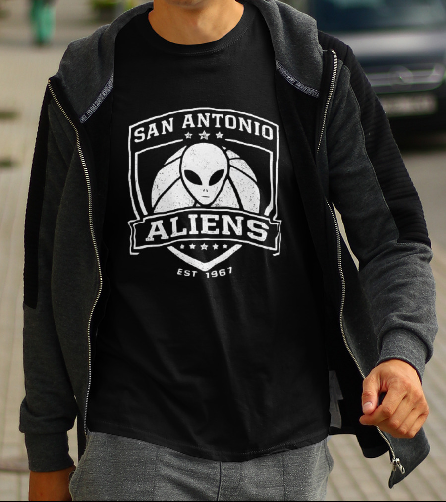 San Antonio Aliens Est. 1967 Basketball Alien T-Shirt