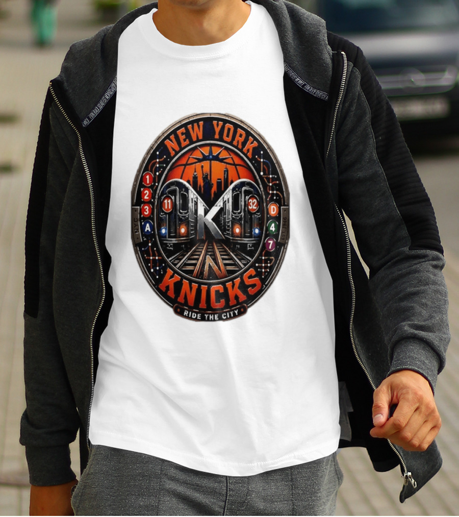 New York Knicks Ride The City Subway Basketball Skyline T-Shirt