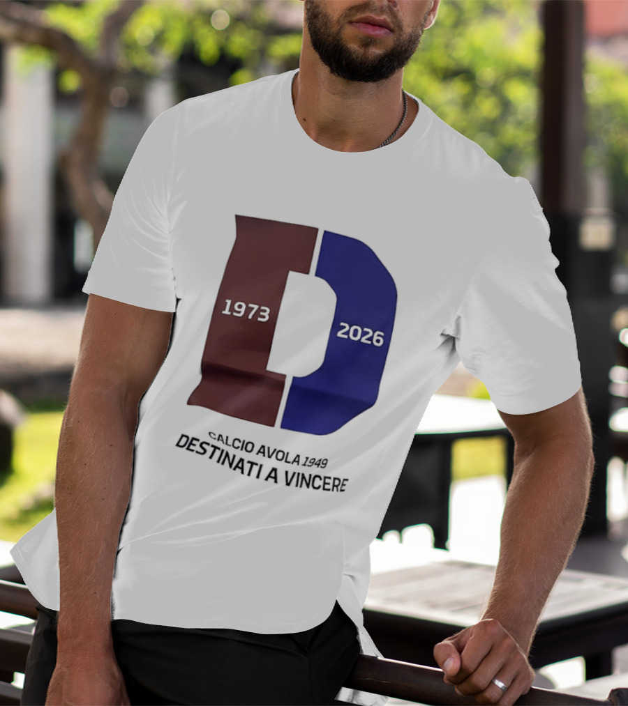Calcio Avola 1949 Destinati A Vincere 1973 2026 T-Shirt