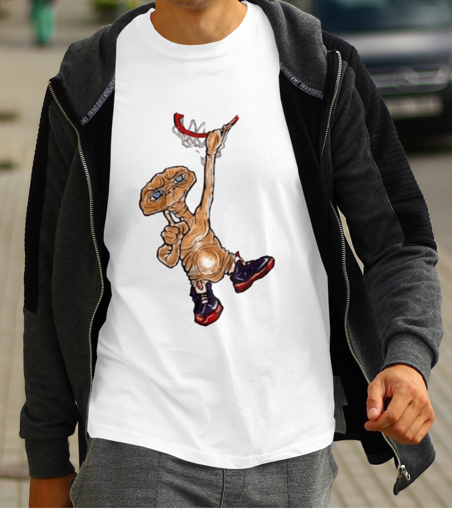 E The Extra Terrestrial Dunk Basketball Alien Retro Sneakers T-Shirt