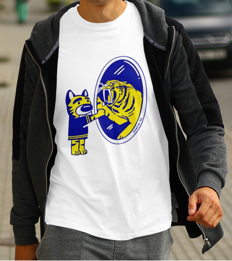 Gnash Predators Sabretooth Tiger Mirror Reflection T-Shirt
