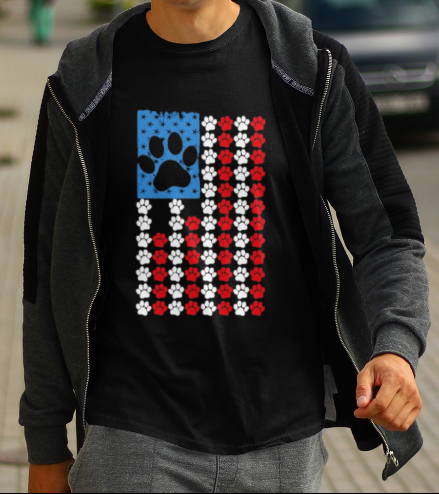 American Flag Paw Print Patriotic Animal Lover Dog Cat Pet Iconic USA Pride T-Shirt
