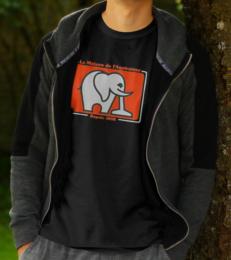 La Maison De L'Aspirateur Depuis 1938 Elephant Vacuum Cleaner T-Shirt