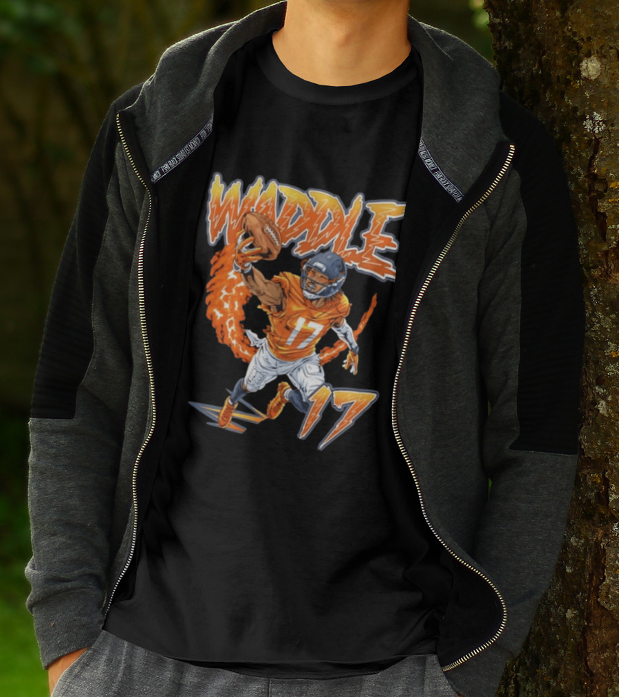 Waddle Number 17 Miami Football Player T-Shirt
