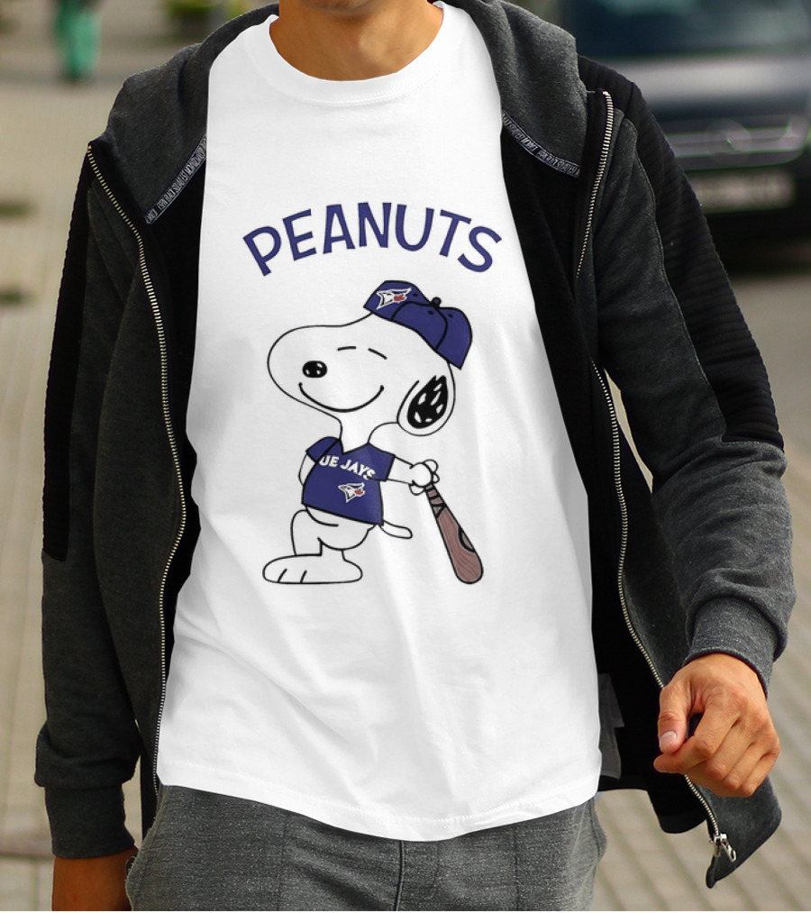Toronto Blue Jays Peanuts Snoopy Baseball Fan T-Shirt