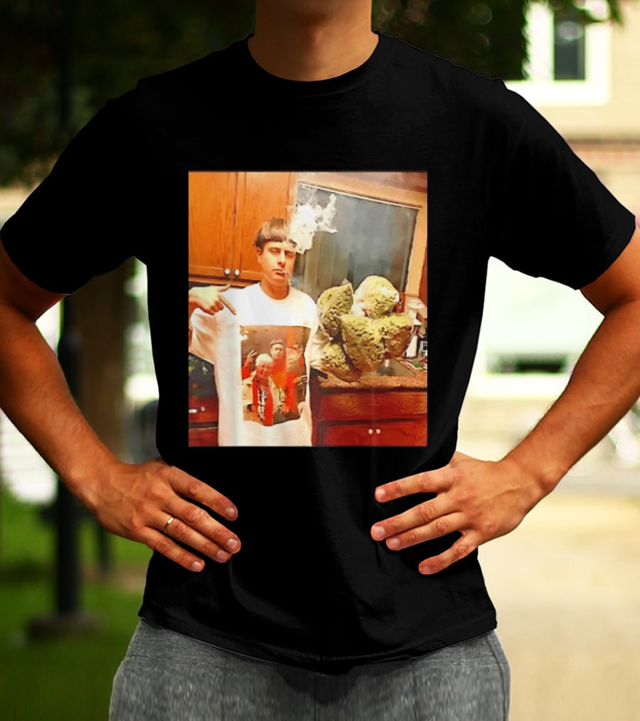 Oliver Tree Cannabis Oversized Buds And With Smoking Image T-Shirt