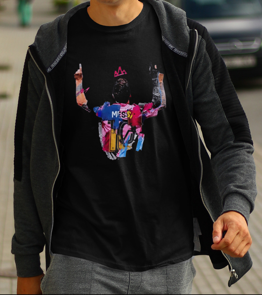 Messi 10 Barcelona Iconic Celebration T-Shirt