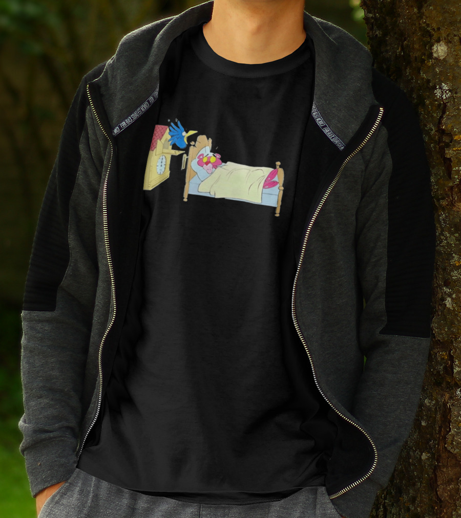 Onlyretro Pink Panther Startled Awake By Cuckoo Surprise T-Shirt