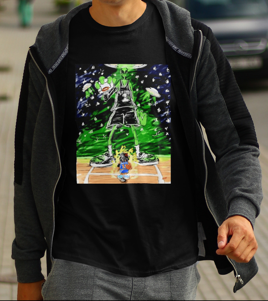 Victor Wembanyama Alien San Antonio Spurs Vs Jalen Brunson New York Knicks NBA Showdown T-Shirt