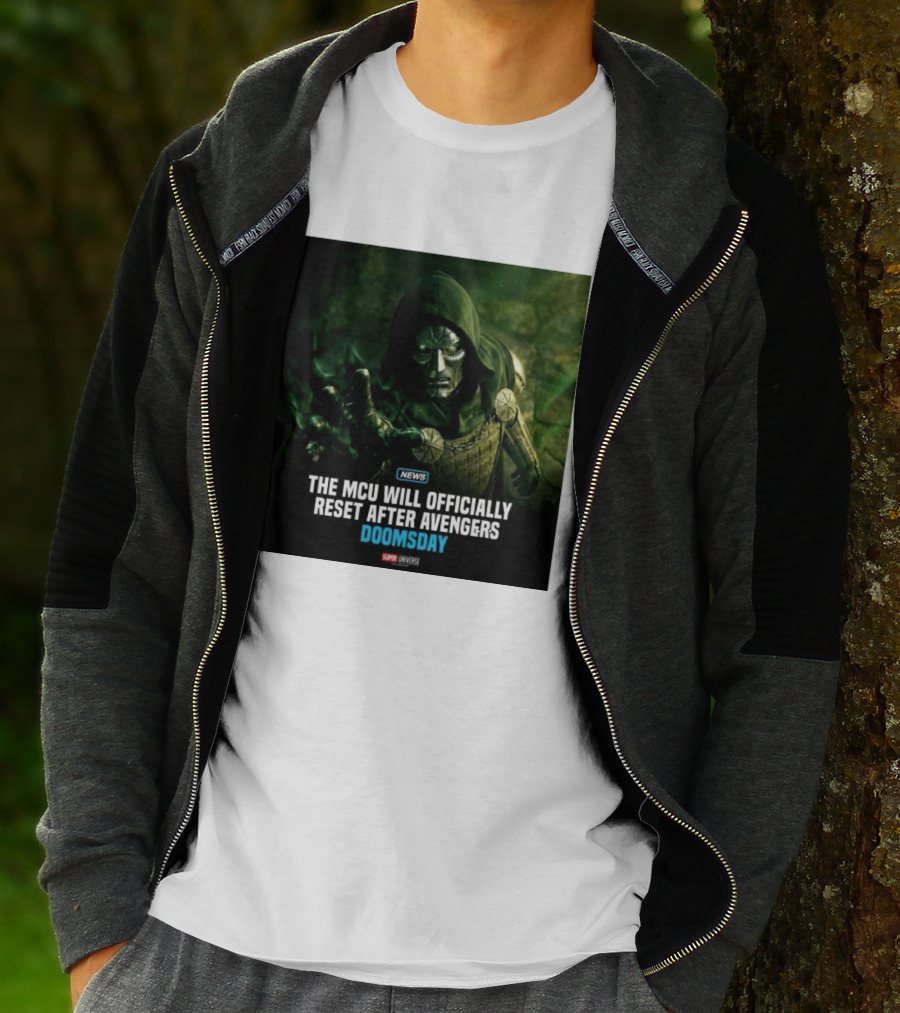 Avengers Doomsday MCU Reset Announcement Super Universe News T-Shirt