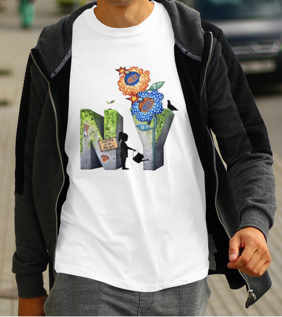 New York Knicks Welcome To The Garden 75th Anniversary 33 Seventh Avenue T-Shirt