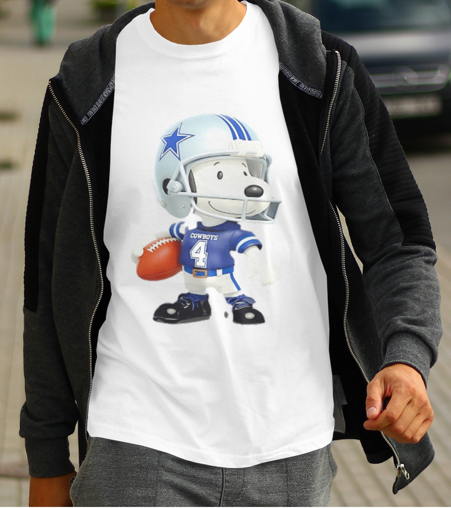 Peanuts Snoopy Cowboys Football Player 4 Helmet Dallas Fan Gear T-Shirt