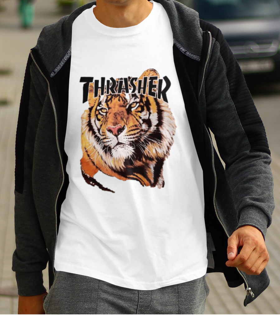 Tiger Thrasher Magazine Wildlife Nature Animal Orange Color T-Shirt