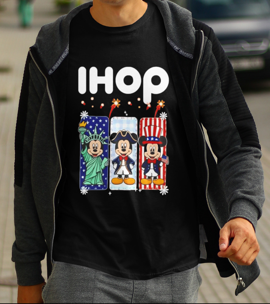 IHOP Mickey Mouse Statue Of Liberty Colonial Patriotic Independence Day T-Shirt