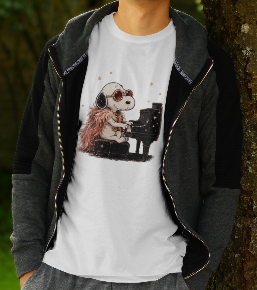 Snoopy Elton John Playing Piano Under Starry Nights T-Shirt