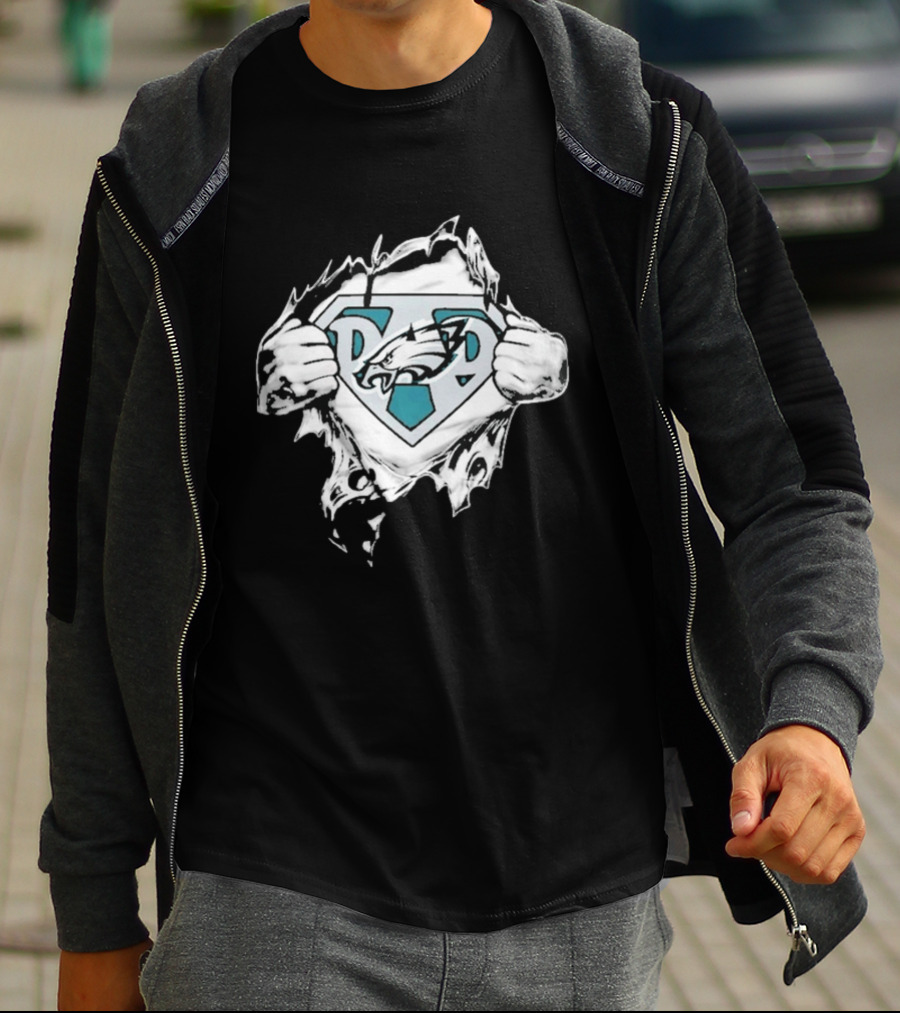 Philadelphia Eagles Super Dad Ripped Chest Fan T-Shirt