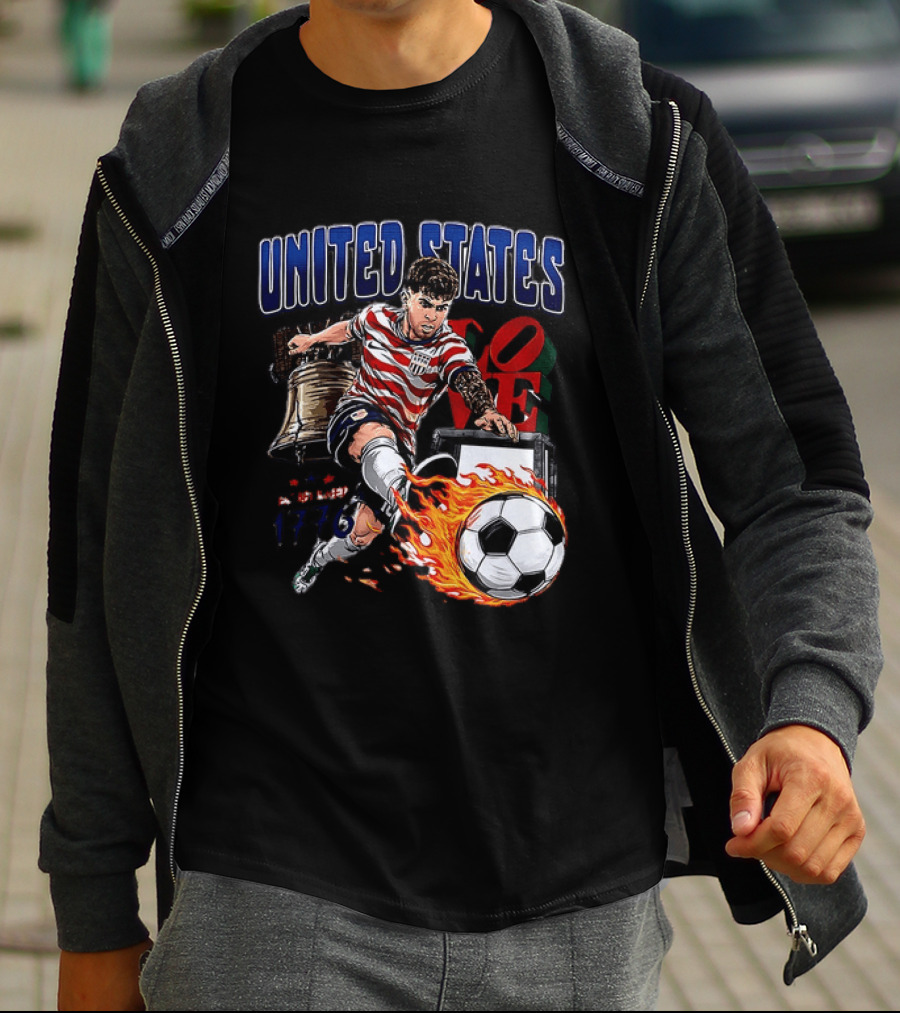 Christian Pulisic United States Soccer Fireball Liberty Bell Established 1776 T-Shirt