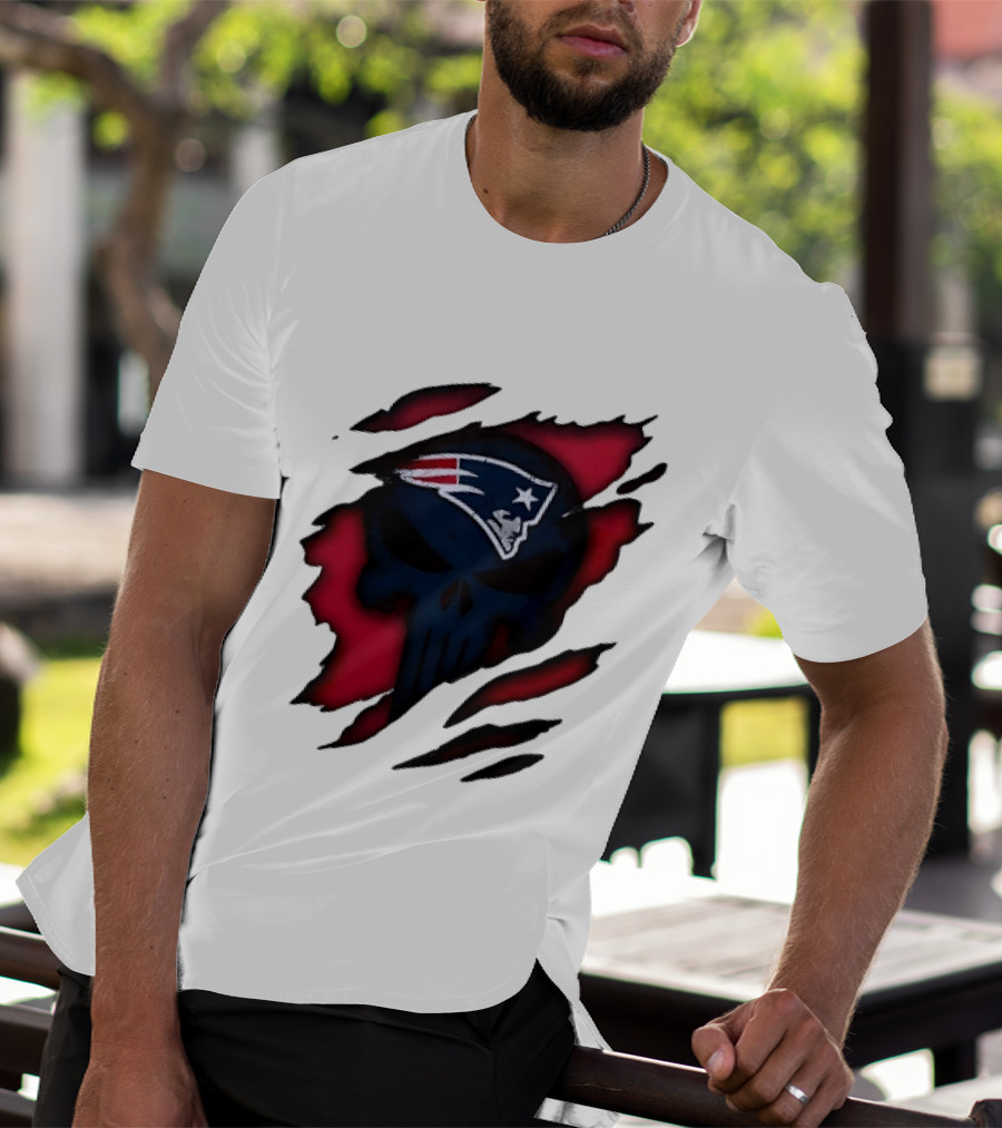 Patriots Skull Rip T-Shirt