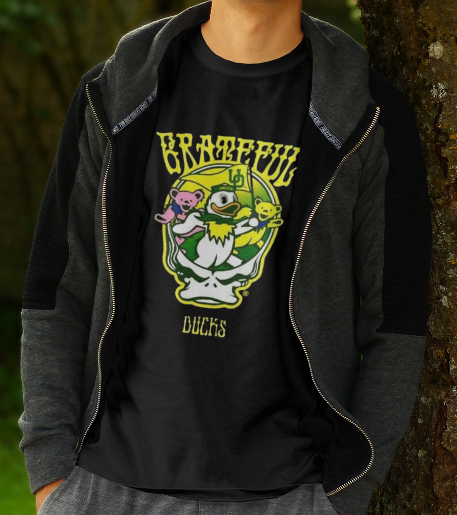 GratefulDucks Oregon Ducks 2025 Football Team Collaboration T-Shirt