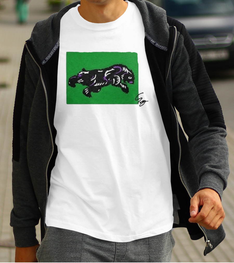 Mako Komuro 2026 Black And Purple Bear On Green T-Shirt