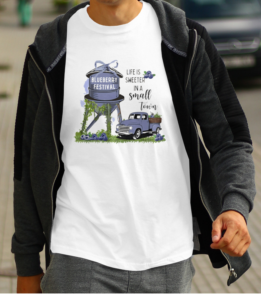 Blueberry Festival Life Is Sweeter In A Small Town Vintage Truck And Water Tower T-Shirt