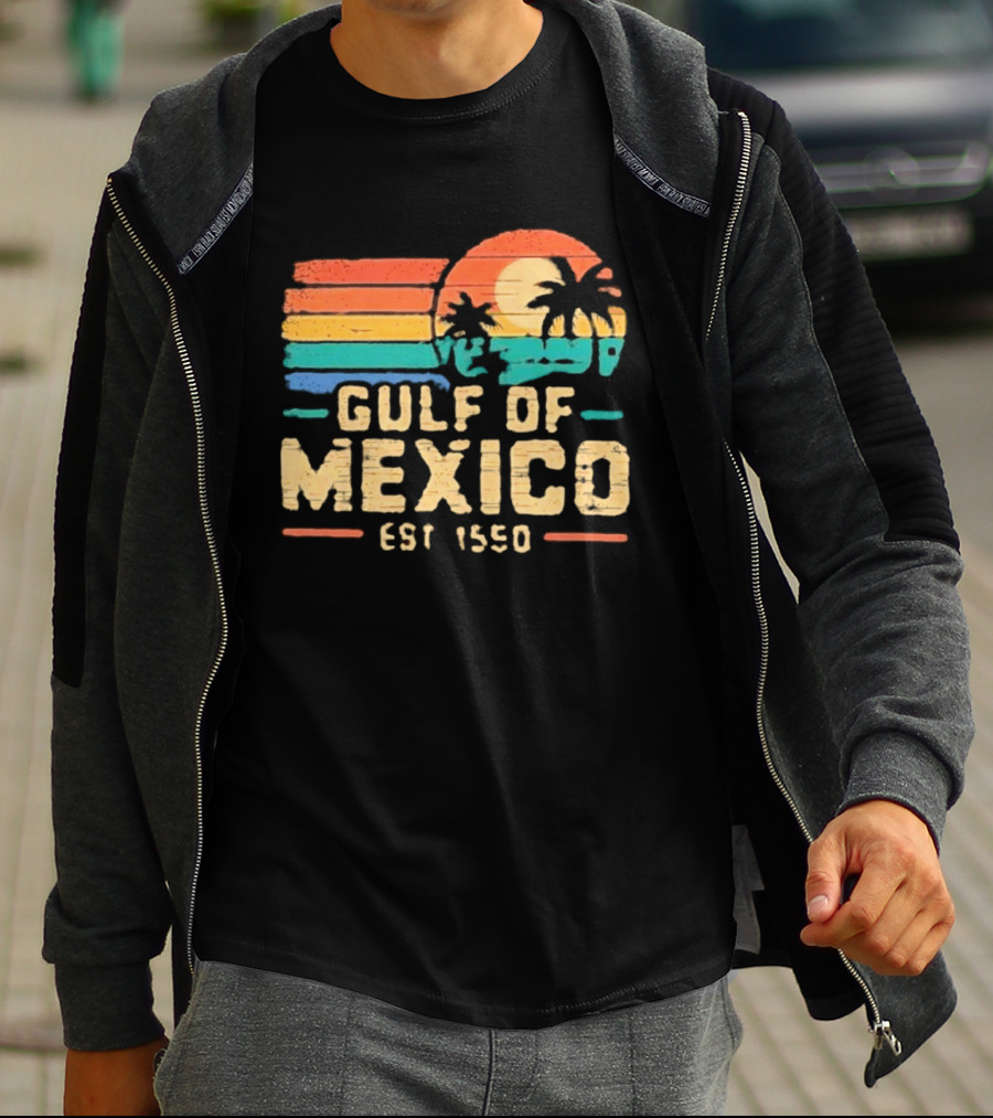 Gulf Of Mexico Est 1550 Retro Sunset Palm Trees Ocean T-Shirt