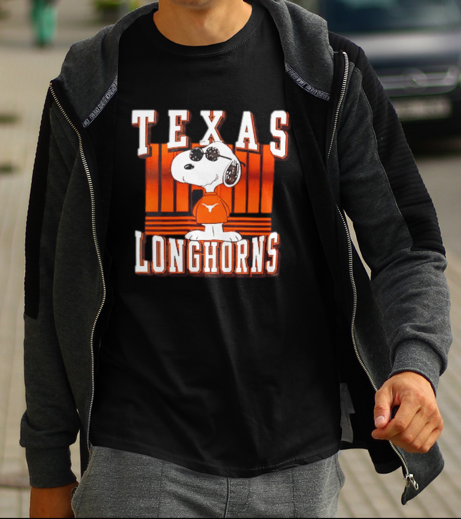 Texas Longhorns Snoopy Sunglasses Peanuts T-Shirt