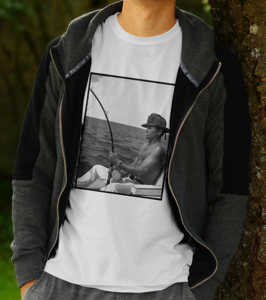 Paul Newman Fishing Wrk Hrd Ply Hrd HARRISON1973 T-Shirt