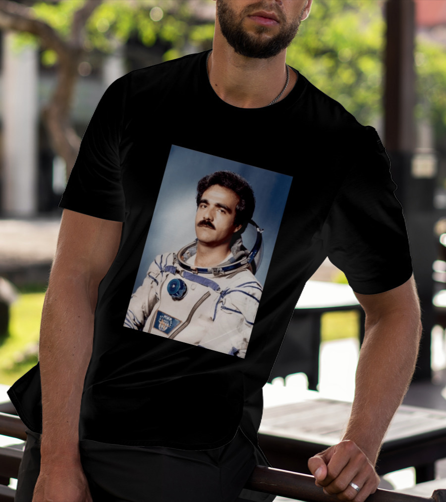 Abdul Ahad Momand Afghan Astronaut In Space Suit T-Shirt