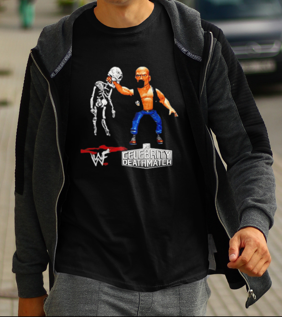 Stone Cold Steve Austin Holding Skeleton WWF MTV Celebrity Deathmatch T-Shirt
