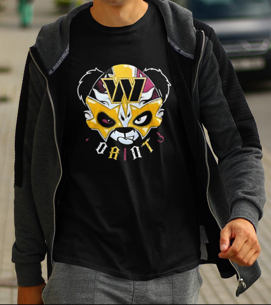 Panda Luchador Wrestling Mask Washington Commanders W Prunts T-Shirt