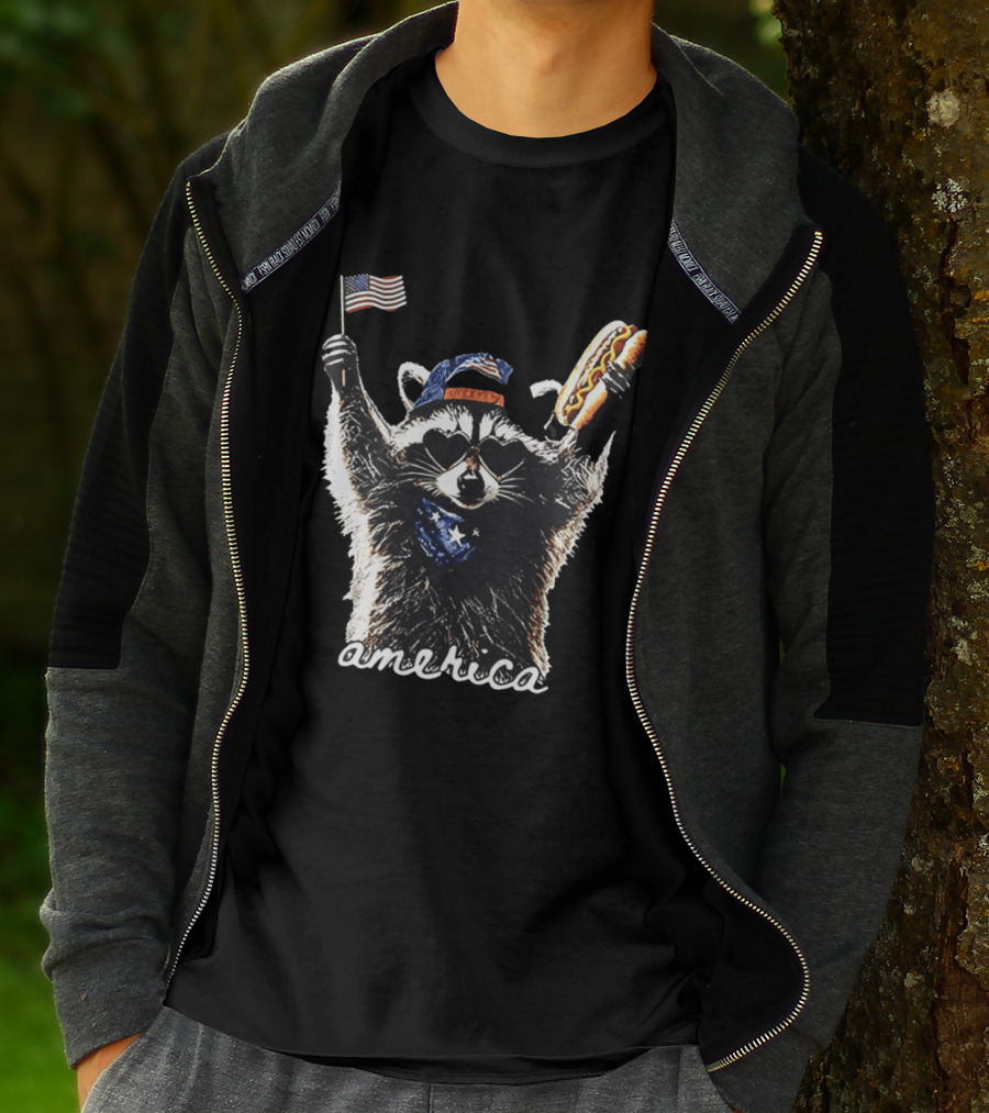 Raccoon Holding Hot Dog And Flag America 4th Of July Celebration T-Shirt