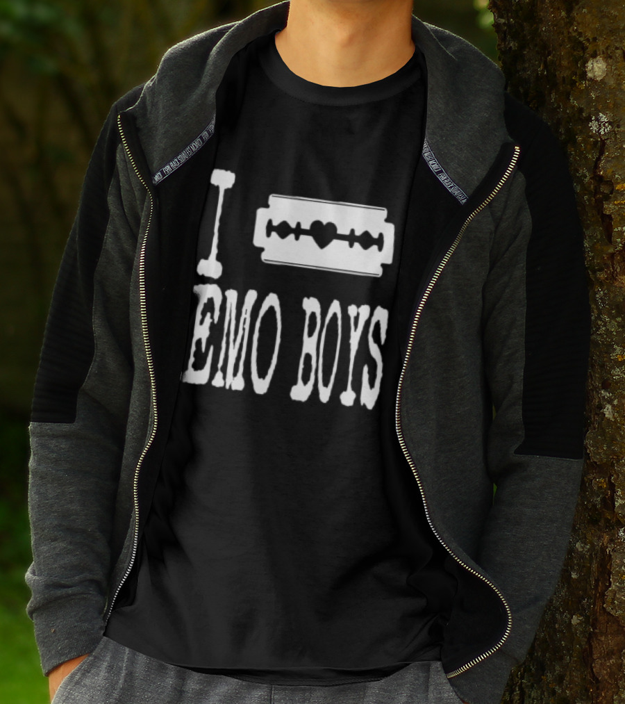 I Emo Boys Heart Razor Blade T-Shirt