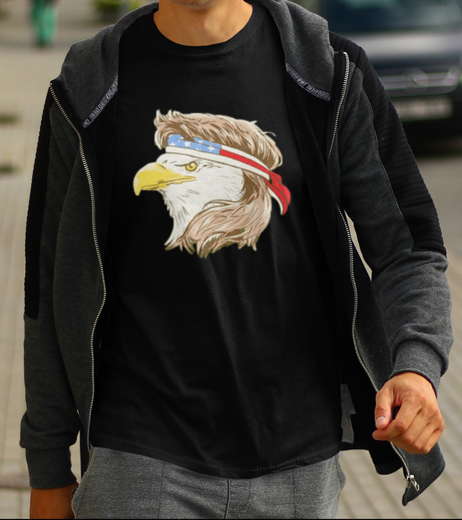 Bald Eagle With American Flag Bandana And Patriotic Hair T-Shirt