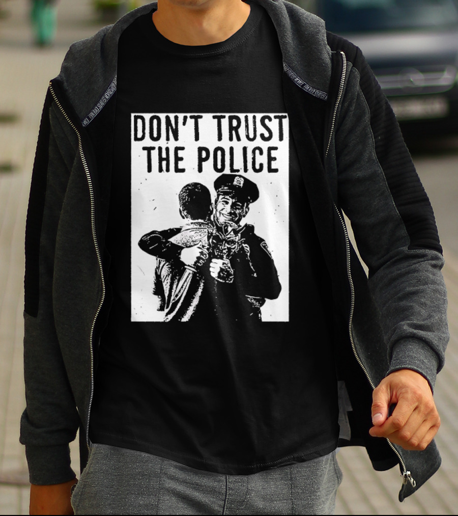 DON'T TRUST THE POLICE Devil Embracing Officer T-Shirt