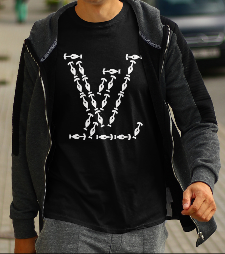 Louis F1 Race Car LV Formula 1 Racing Cars T-Shirt