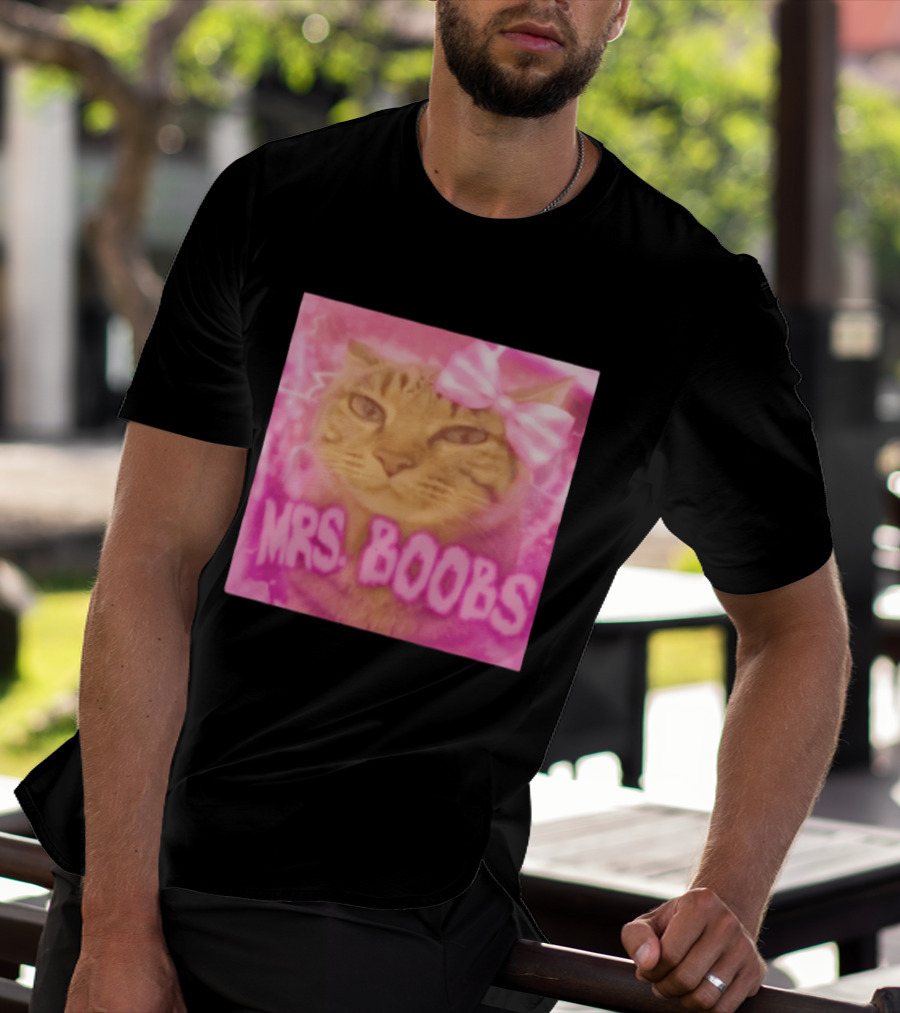 Mrs Boobs Cat Pink Aesthetic With Bow T-Shirt