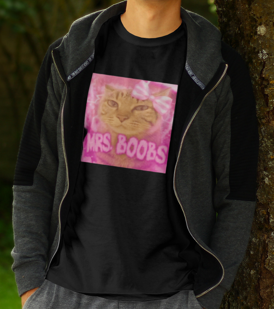 Mrs Boobs Cat Pink Aesthetic With Bow T-Shirt