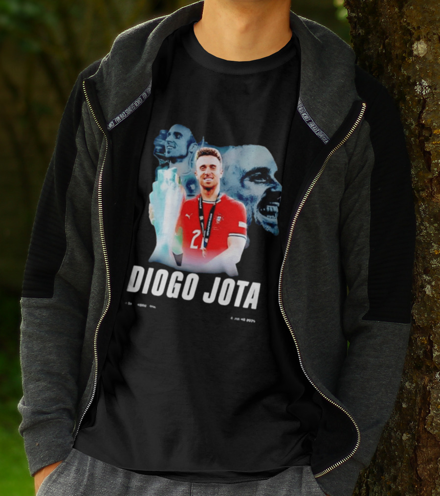 Diogo Jota Portugal National Football Team Collage 4 Dezembro 1996 8 Julho 2026 T-Shirt