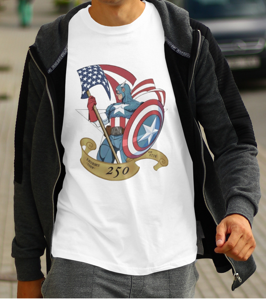 Captain America Marvel 250 E Pluribus Unum EST 1776 Patriotic Hero Shield American Flag T-Shirt