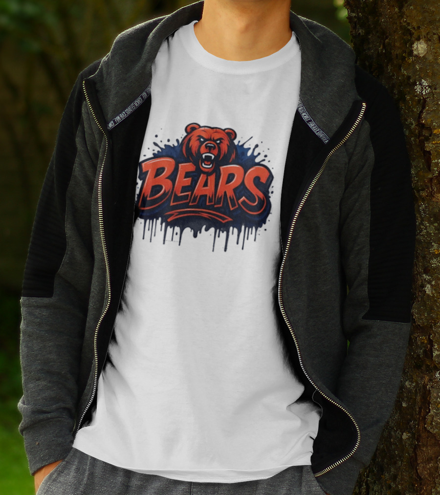Chicago Bears Graffiti Style Vintage Bold Text Bear Head T-Shirt
