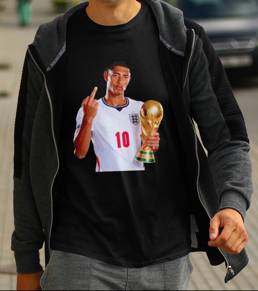 Jude Bellingham England World Cup Trophy Pose T-Shirt