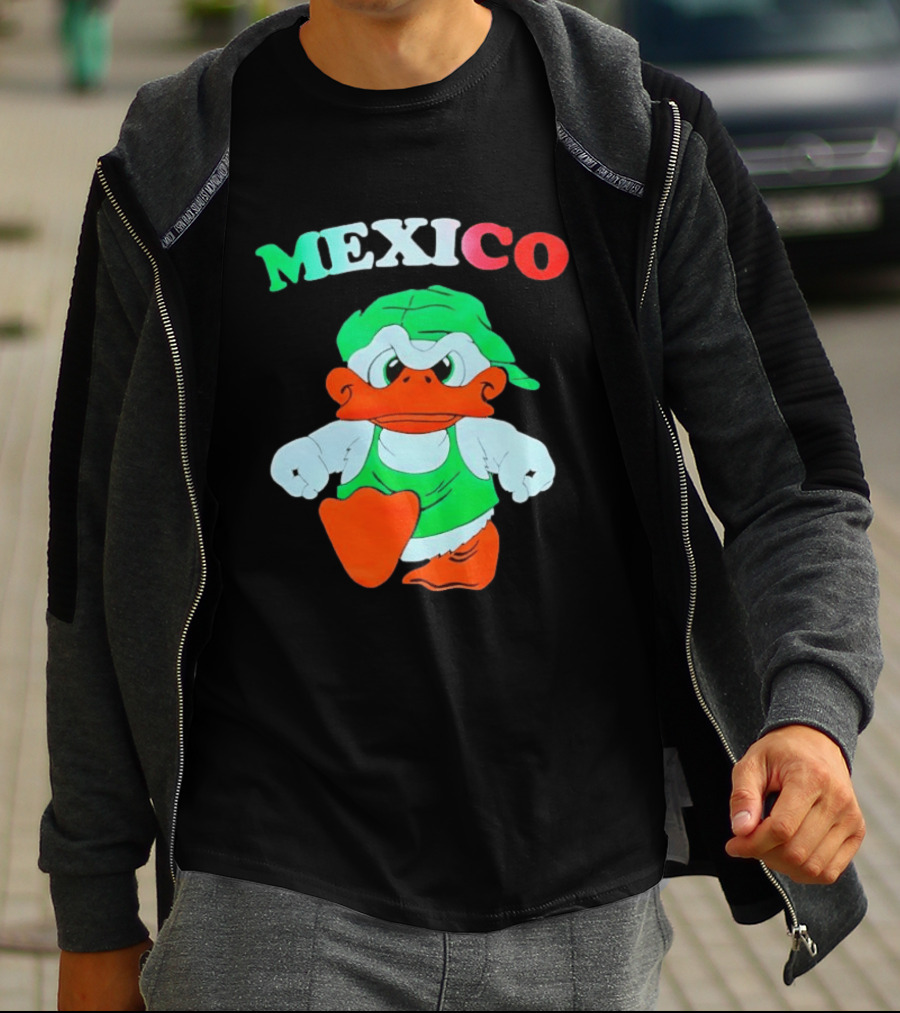 Mexico Duck Cartoon Green Outfit T-Shirt
