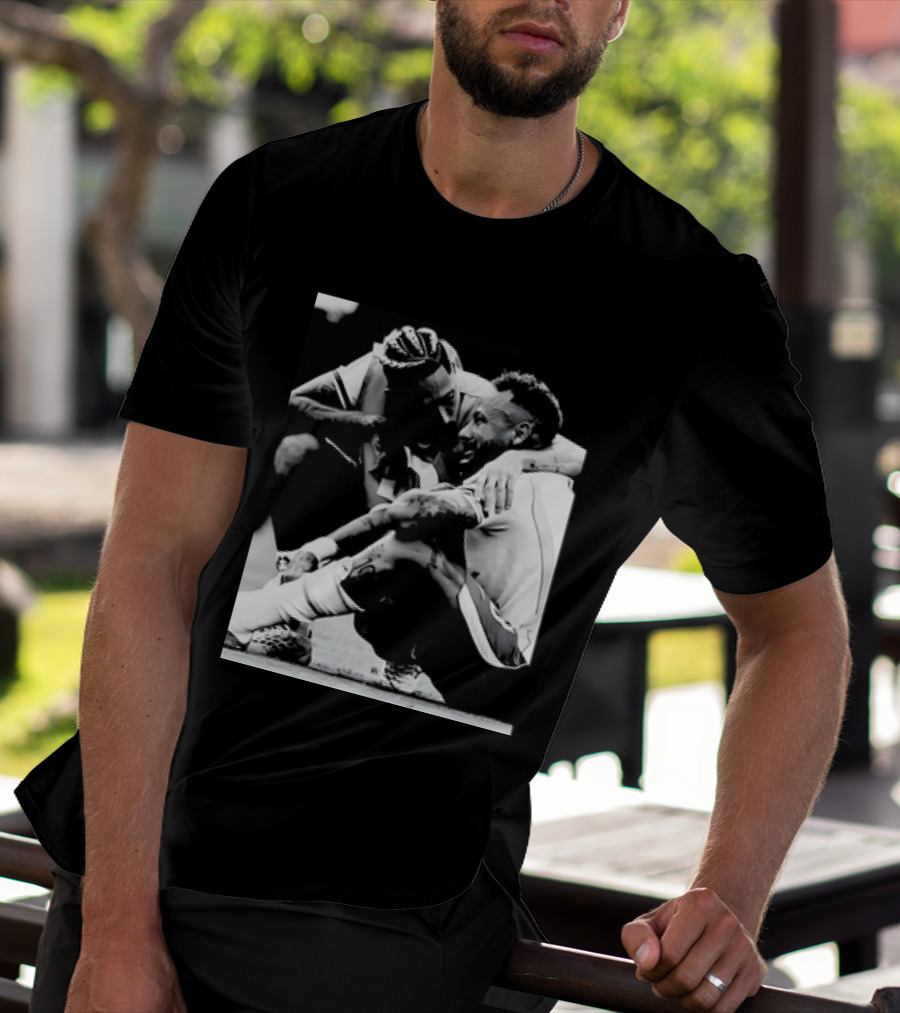 Neymar Jr And Raphinha Emotional Moment Brazil National Football Team T-Shirt