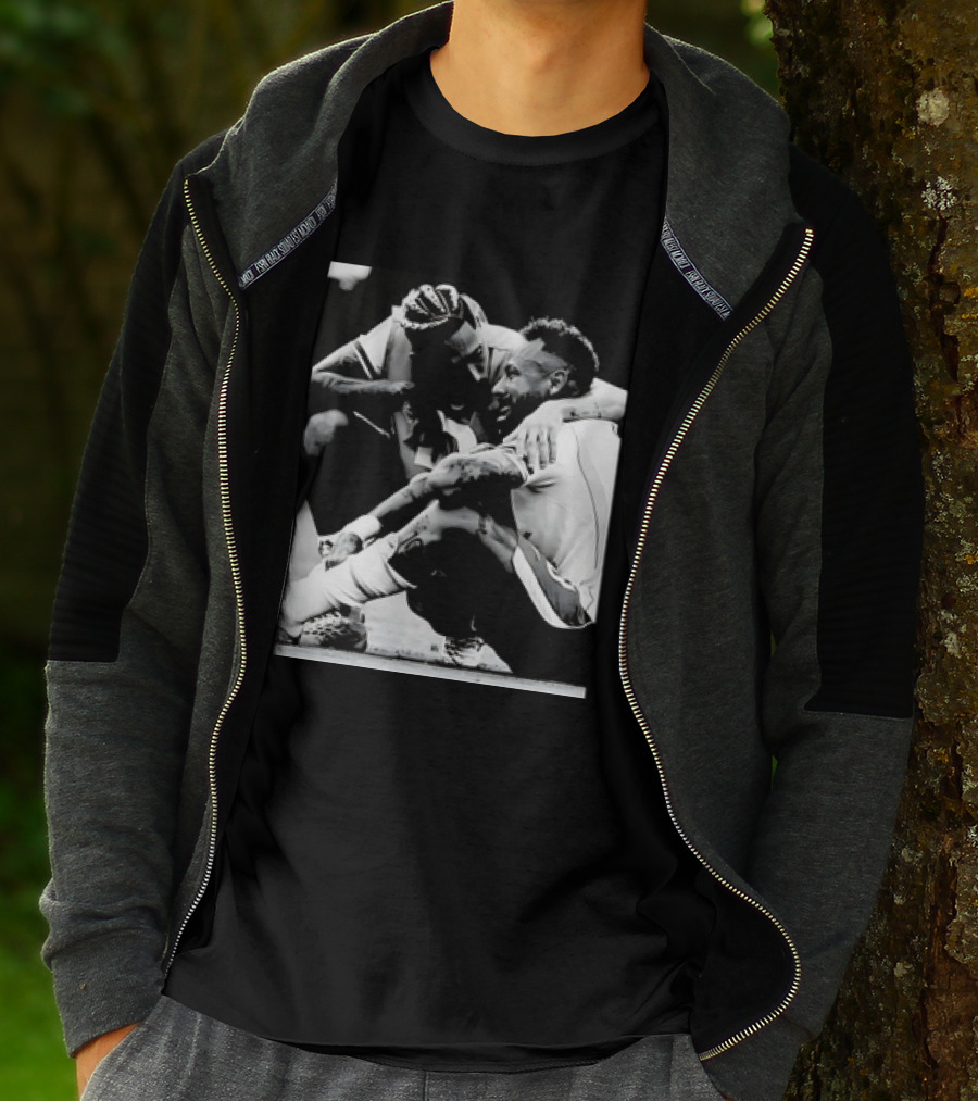 Neymar Jr And Raphinha Emotional Moment Brazil National Football Team T-Shirt