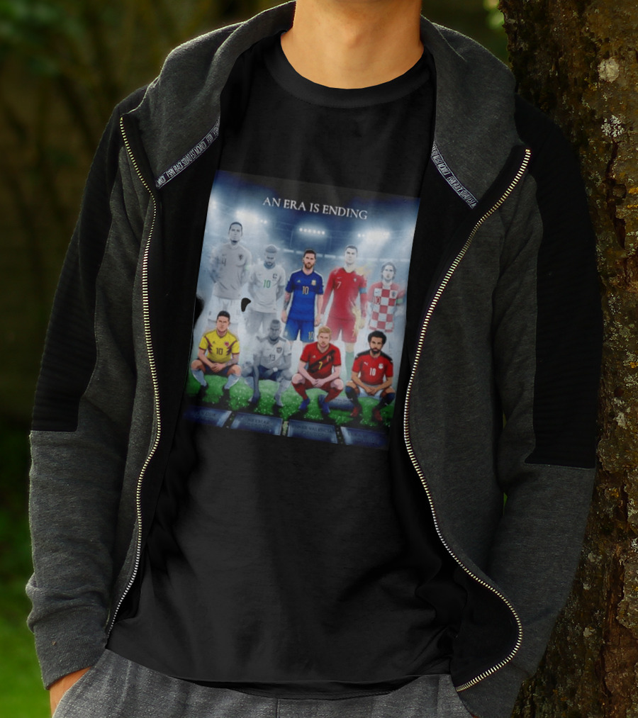 An Era Is Ending Football Legends Messi Ronaldo Neymar Modrić Salah Hazard Valencia Ramos T-Shirt