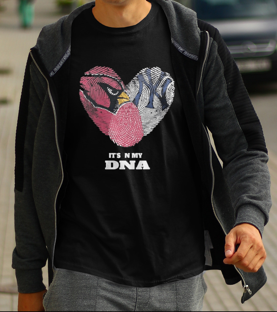 Cardinals Yankees It's In My DNA Fingerprint Heart Fan T-Shirt